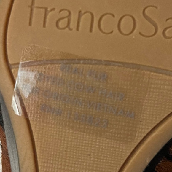 Franco Sarto Calf Hair Tiger Stripe Wedge Pumps NWOT Size 5.5 - Picture 8 of 11